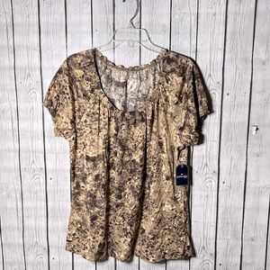 St. John bay printed top size Xl